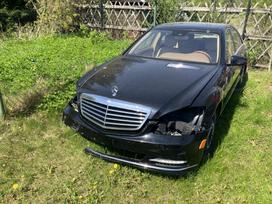 Mercedes-Benz S550 Maža rida