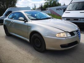 Alfa Romeo GT for parts. Automobilis ardomas dalimis запасные части автомобил