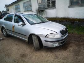 Skoda Octavia for parts. Automobilis ardomas dalimis запасные части автомобил