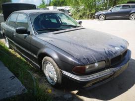BMW 7 serija dalimis. Automobilis ardomas dalimis запасные части автомобиля