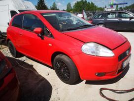 Fiat Punto rezerves daļās. Automobilis ardomas dalimis запасные части авто