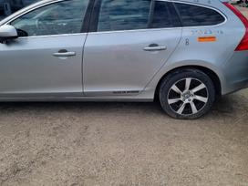 Volvo V60, D5244T15, for parts. Pluginas 178k km