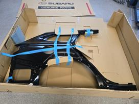 Subaru Outback kėbulo dalys