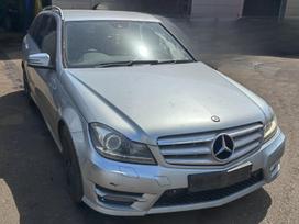 Mercedes-Benz C220 Platus naudotų detalių pasirinkimas asortimentas kasdien papild