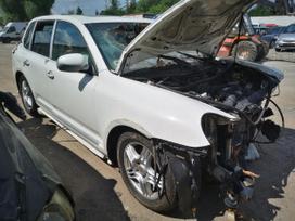 Porsche Cayenne for parts. Automobilis ardomas dalimis запасные части автомобил
