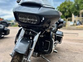 Harley-davidson Road Glide 1900cc, čioperiai