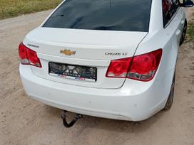 Chevrolet Cruze по частям. Kaina sutartine detales siunciame israsome s f