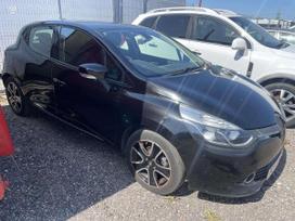 Renault Clio по частям