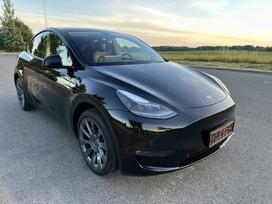 Tesla Model Y, 81 кВт·ч, Внедорожник / Кроссовер
