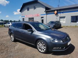 Volkswagen Passat for parts. Spalvos kodas lk7x variklio kodas pavarų dežės ko