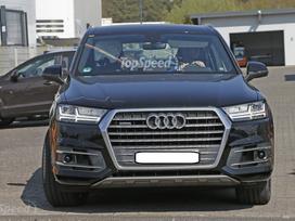 Audi Q7 dalimis. Detales tik idealios bukles viskas nuimta nuo auto pardu