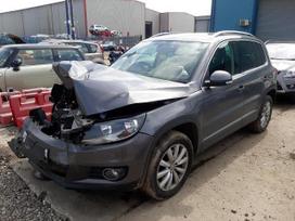 Volkswagen Tiguan dalimis. Automobilis katik pradėtas ardyti mus rasite garliava