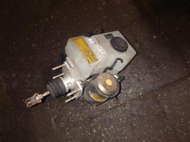 Toyota Land Cruiser Prado brake calipers