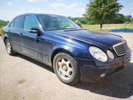 Mercedes-Benz E klasė rezerves daļās. Automobilis ardomas dalimis запасные части авто
