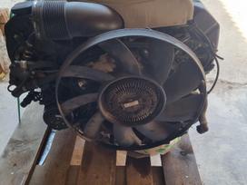 BMW 745, N62B44A, engine
