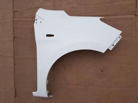 Mitsubishi Space Star, J9, fenders, lights