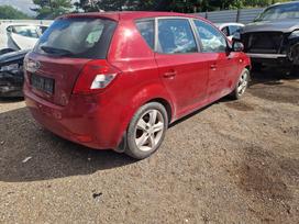 Kia Ceed по частям