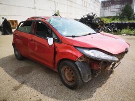 Ford Fiesta dalimis. Automobilis ardomas dalimis запасные части автомобиля