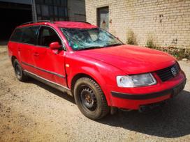 Volkswagen Passat dalimis. Automobilis ardomas dalimis запасные части автомобиля