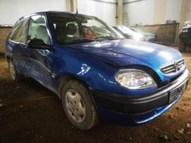 Citroen Saxo rezerves daļās. Automobilis ardomas dalimis запасные части авто
