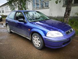 Honda Civic for parts. Automobilis ardomas dalimis запасные части автомобил