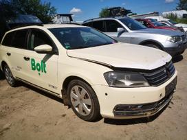 Volkswagen Passat rezerves daļās. Automobilis ardomas dalimis запасные части авто