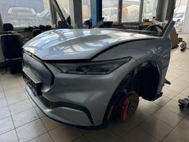 Ford Mustang Mach-E по частям