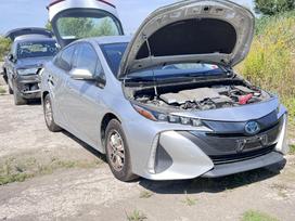Toyota Prius Prime по частям. Usa visi airbagai vietoj automobilis dalimis