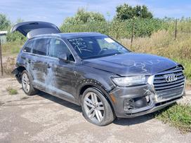 Audi Q7 dalimis. Usa amerika r21 audi sport ratlankiai 360 kameros h