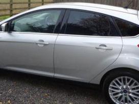 Ford Focus Kėbulo dalis žibintus radiatorius tel 8 698 31064 www rempar