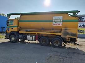 Scania P420, autocisternos