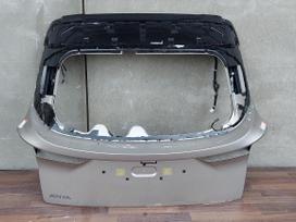 Nissan ARIYA Cen21711