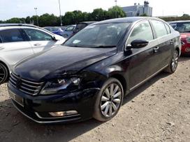 Volkswagen Passat for parts. Vw passat 2013 metų variklio kubatūra 2 0 dyzelis mech