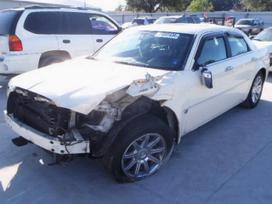Chrysler 300C dalimis. used and new parts for us cars possible to orde
