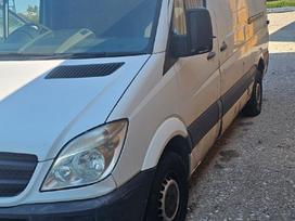 Mercedes-Benz Sprinter rezerves daļās