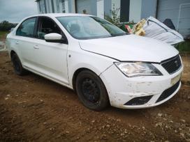 Seat Toledo по частям. Automobilis ardomas dalimis запасные части автомобил