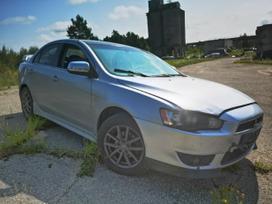 Mitsubishi Lancer for parts. Automobilis ardomas dalimis запасные части автомобил