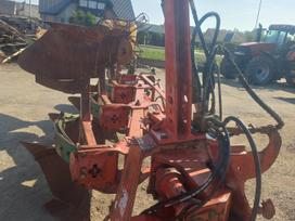 Kverneland EG-100, ploughs