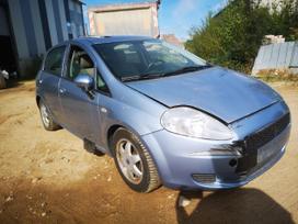 Fiat Grande Punto for parts. Automobilis ardomas dalimis запасные части автомобил