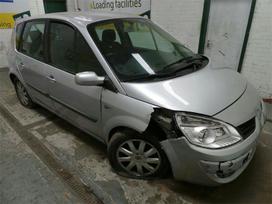 Renault Scenic dalimis. Turime ivairiu prancuzisku automobiliu modeliu ivairiu v