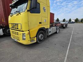 Volvo FH, double sleeper