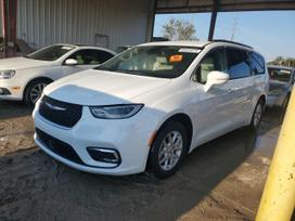 Chrysler Pacifica dalimis. Dalimis chrysler pacifica 2021 naudotos dalys vov