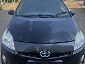 Toyota Prius for parts. Ką tik gautas automobilis variklis dirba idealiai an