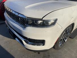 Jeep Grand Wagoneer dalimis