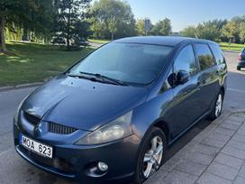 Mitsubishi Grandis, 2.0 l., Минивэн