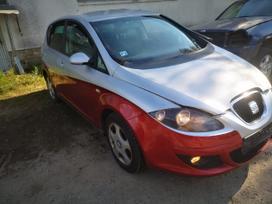Seat Altea по частям. Automobilis ardomas dalimis запасные части автомобил