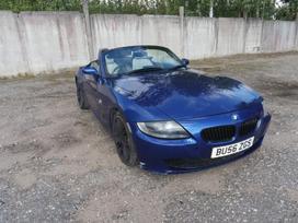 BMW Z4 dalimis