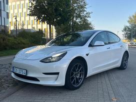 Tesla Model 3, 55 kWh, saloon / sedan