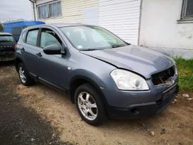 Nissan Qashqai dalimis. Automobilis ardomas