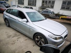 BMW 5 serija по частям. Automobilis ardomas dalimis запасные части автомобил